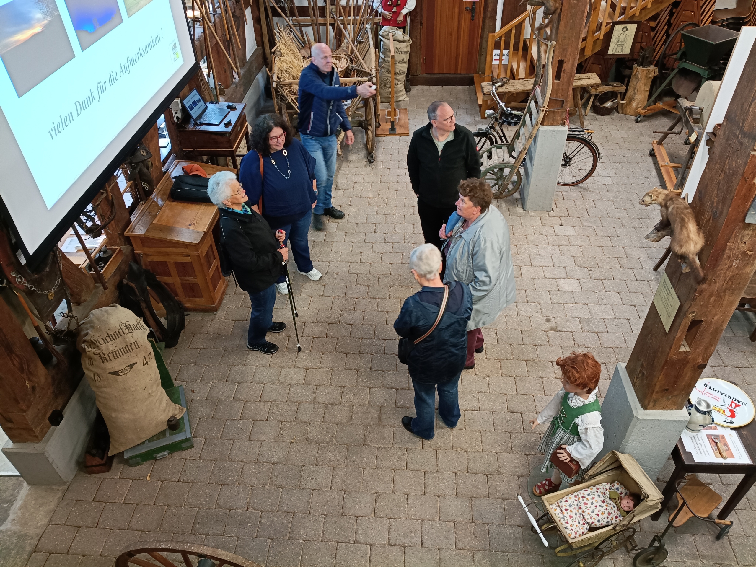 Mitglieder des OGV im Heimatmuseum