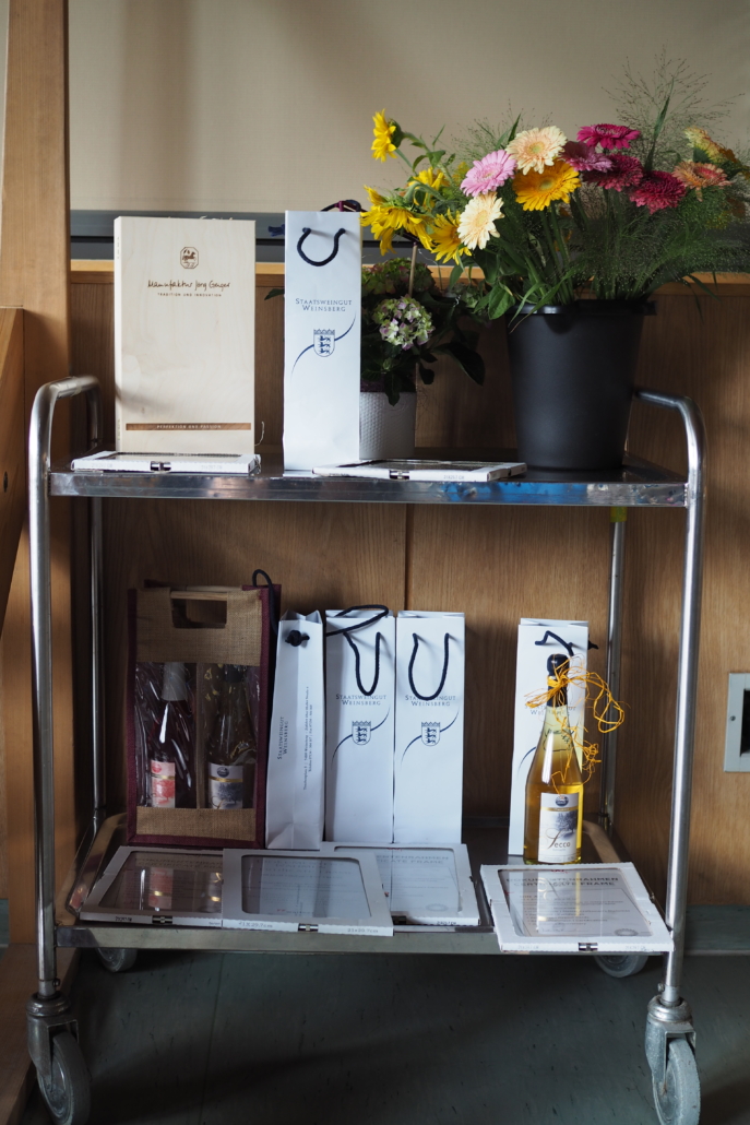 JHV_2026_2 Ehrungsgeschenke für die Jubilare und Gewählten